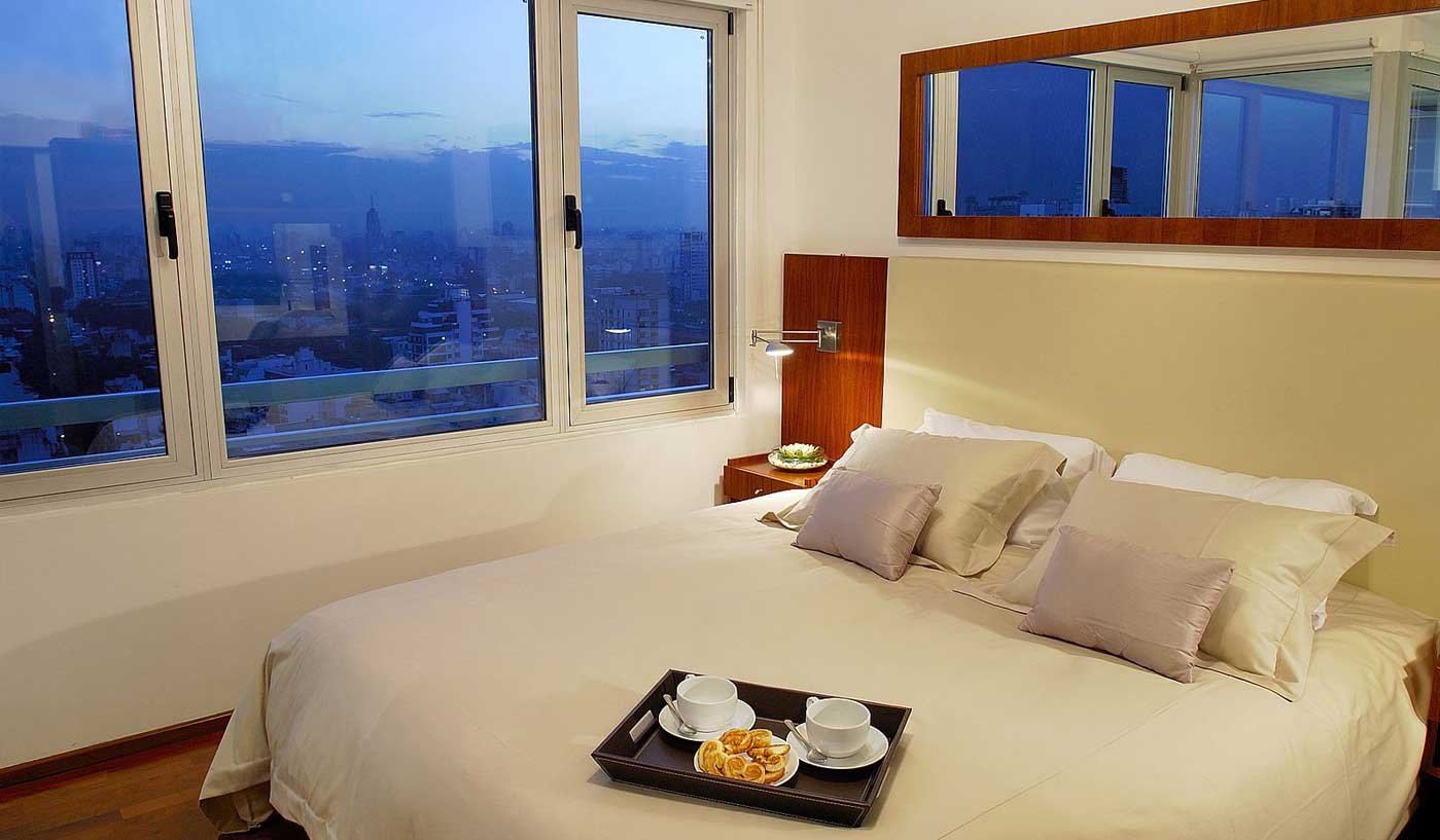 Spacious Studio in Five Star Building