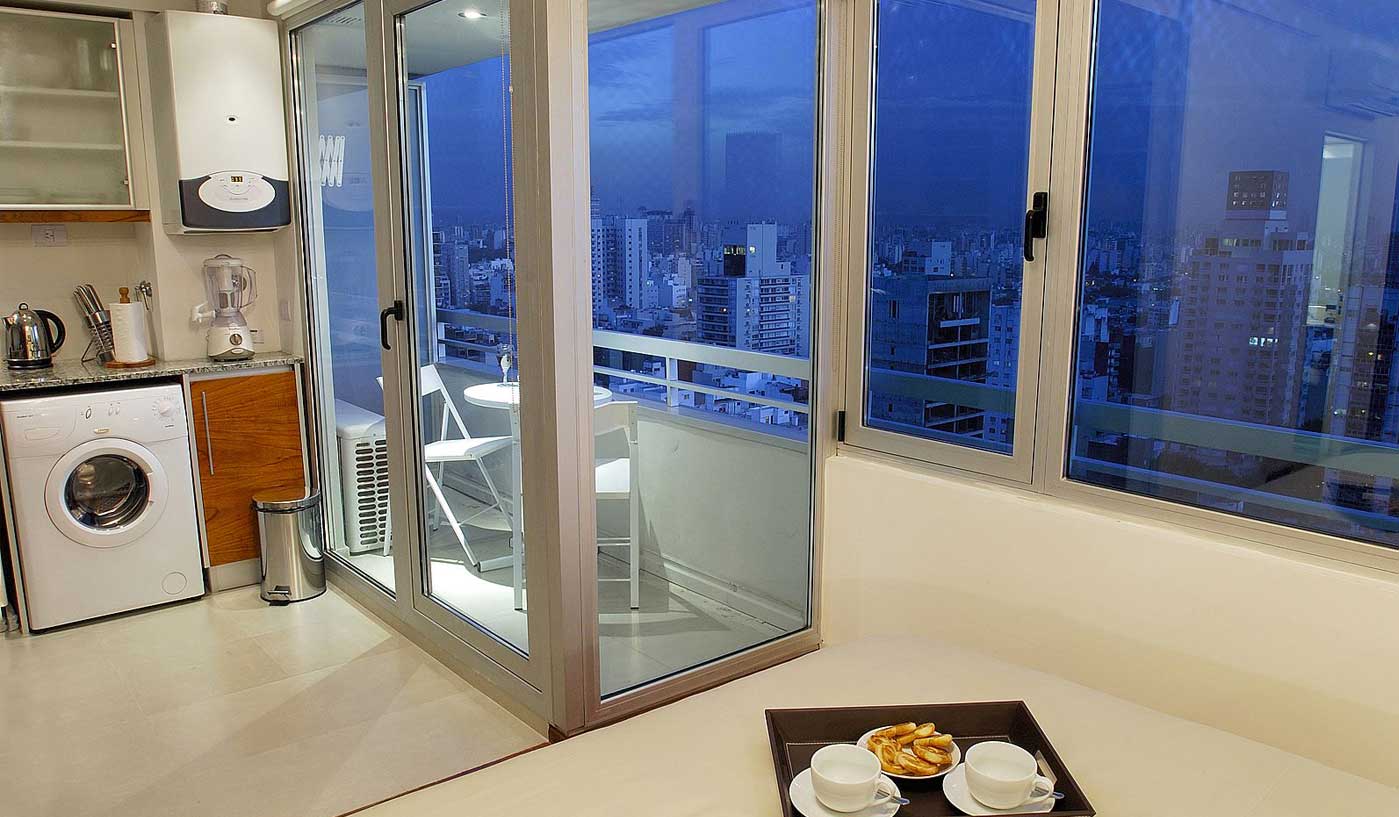 Spacious Studio in Five Star Building