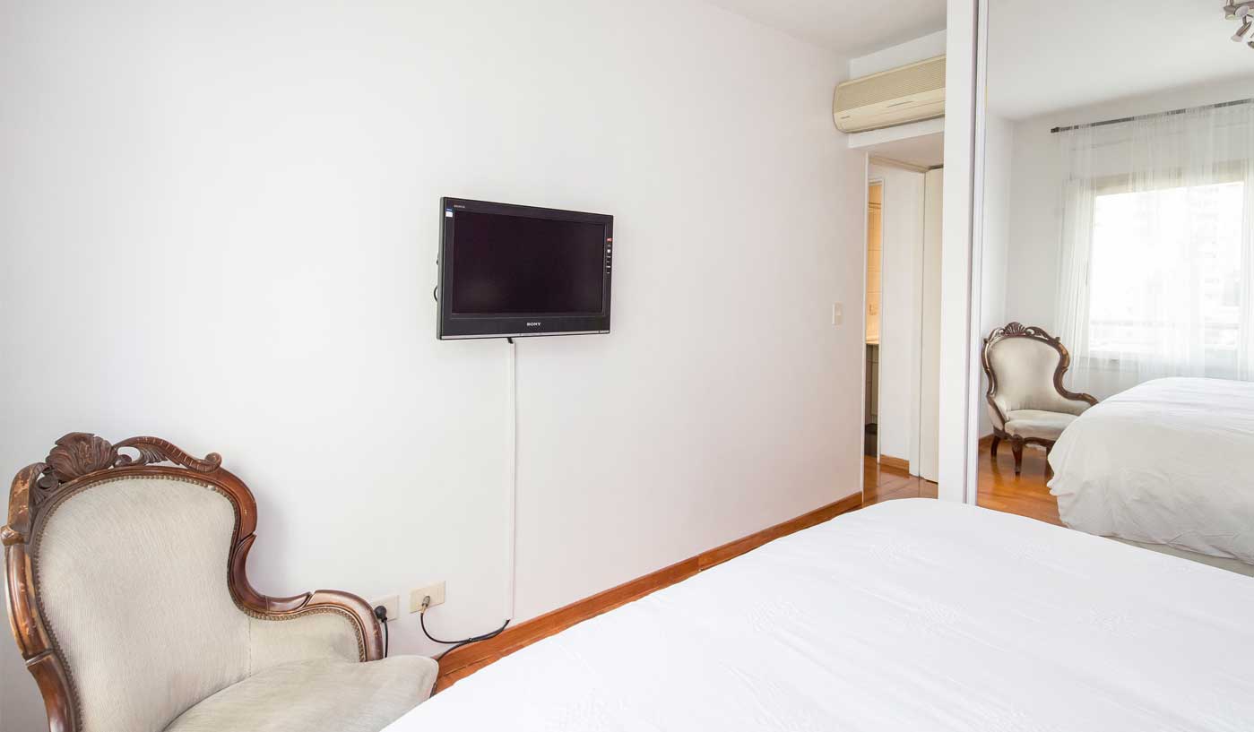 Modern Two Bedroom Apartment with Pool, Gym and Tennis Court