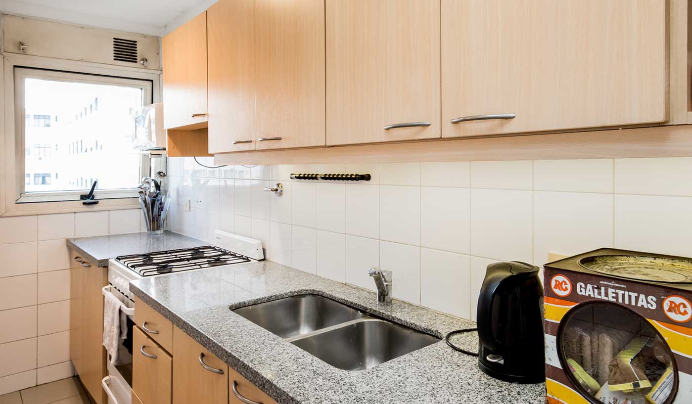 Modern Two Bedroom Apartment with Pool, Gym and Tennis Court