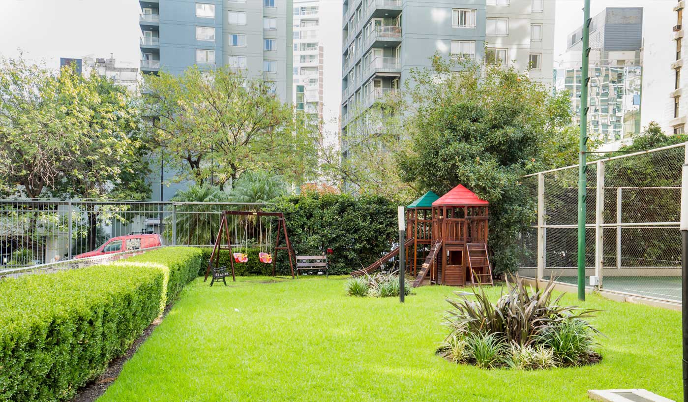 Modern Two Bedroom Apartment with Pool, Gym and Tennis Court