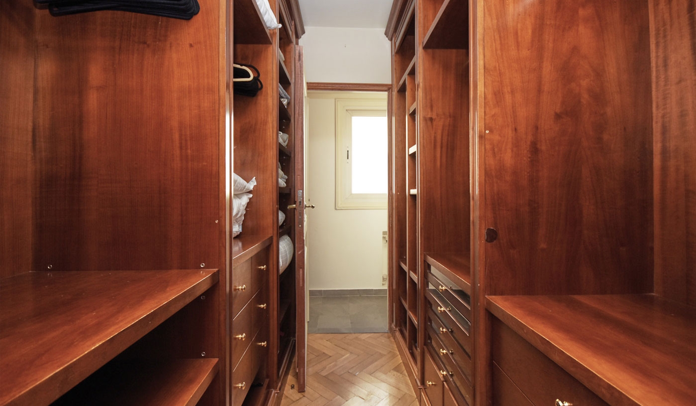 Splendid Three Bedroom Apartment in Classy Recoleta