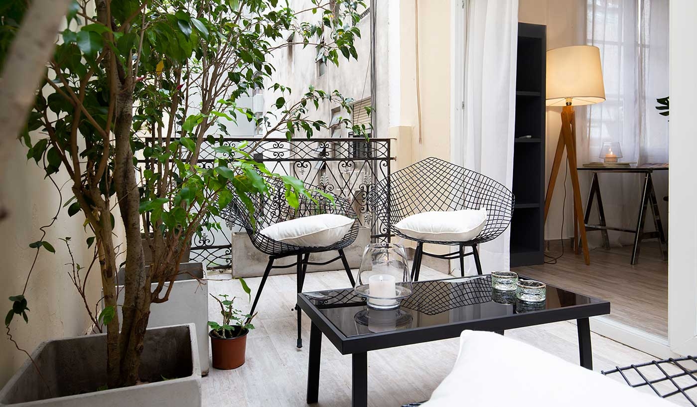 Cool Designer Duplex in best of Recoleta