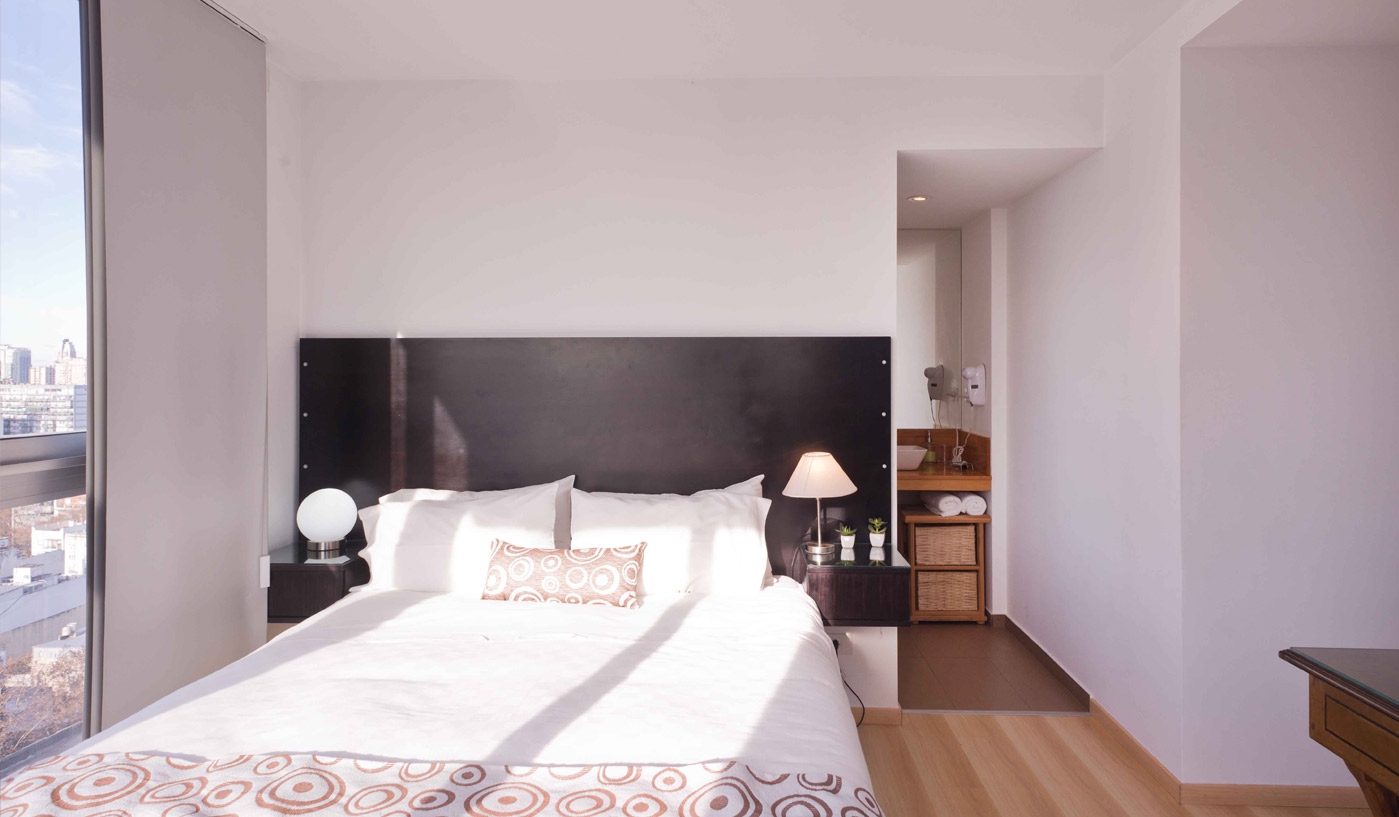 Three Storey Penthouse with Private Terrace, BBQ and Hot-Tub