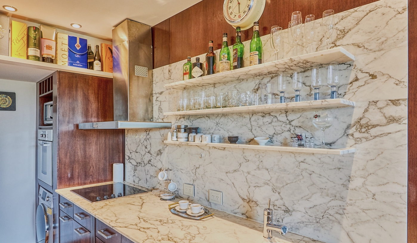 Luxurious One Bedroom Apartment in Fabulous Faena Hotel