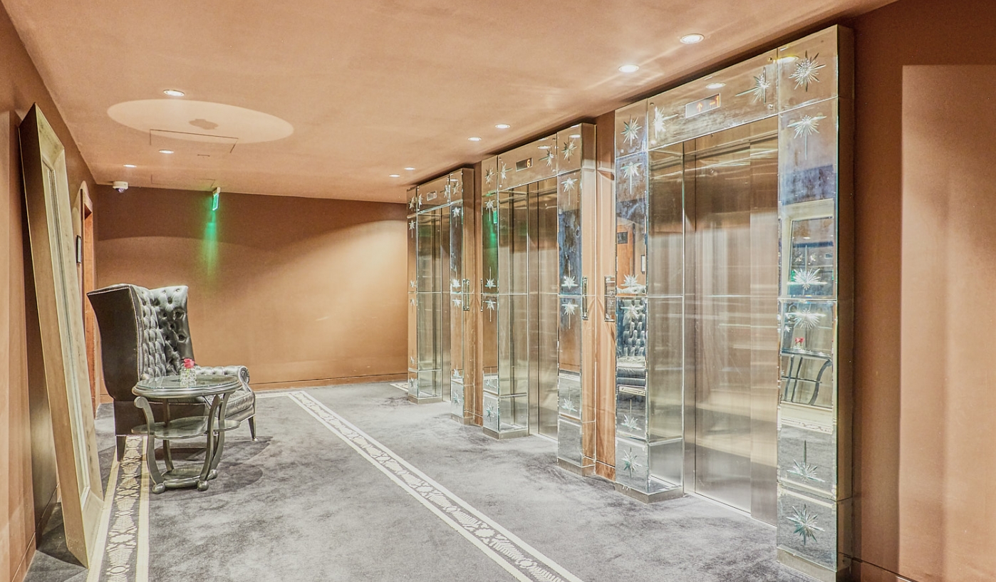 Luxurious One Bedroom Apartment in Fabulous Faena Hotel