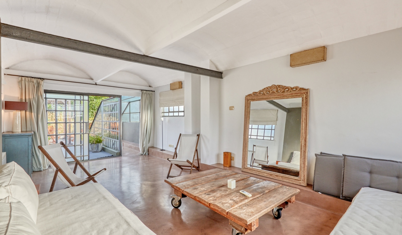 Amazing Two Bedroom Duplex with Private Terrace and BBQ