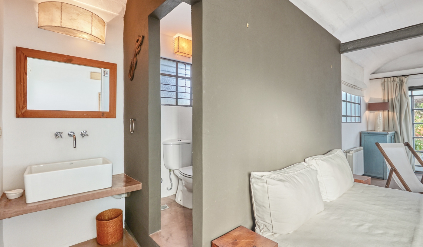 Amazing Two Bedroom Duplex with Private Terrace and BBQ