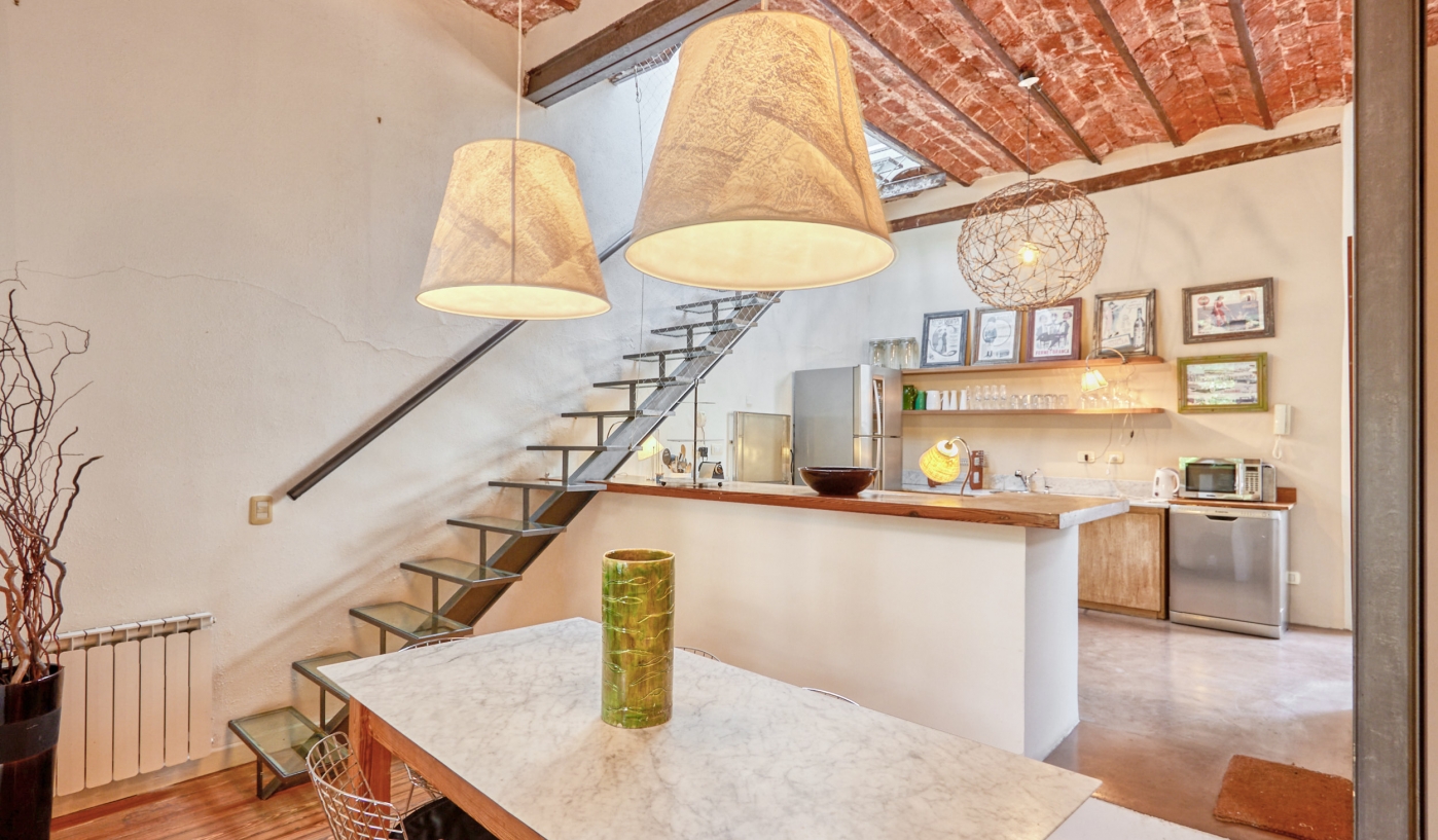 Amazing Two Bedroom Duplex with Private Terrace and BBQ