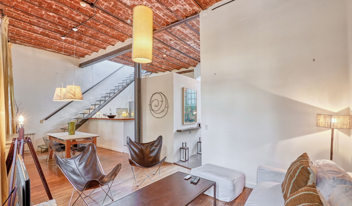 Amazing Two Bedroom Duplex with Private Terrace and BBQ