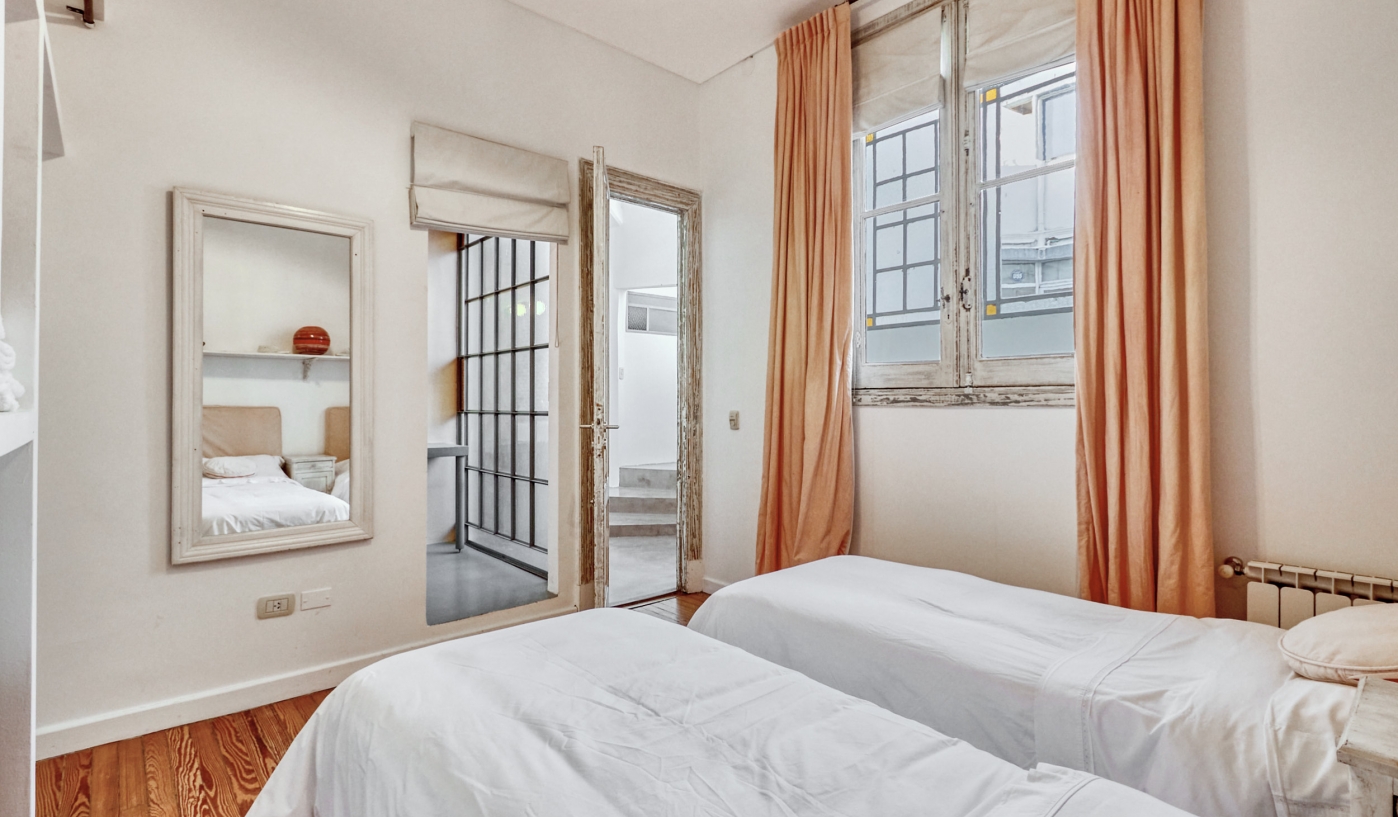 Amazing Two Bedroom Duplex with Private Terrace and BBQ