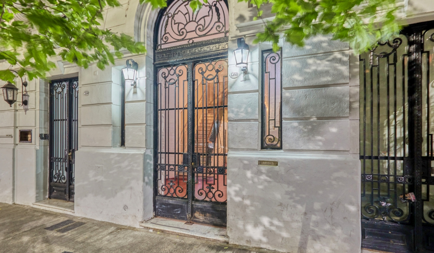 Amazing Two Bedroom Duplex with Private Terrace and BBQ