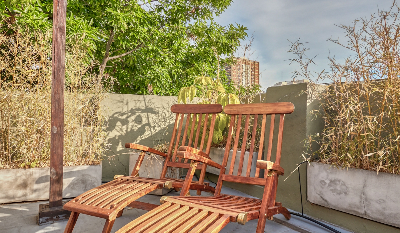 Amazing Two Bedroom Duplex with Private Terrace and BBQ