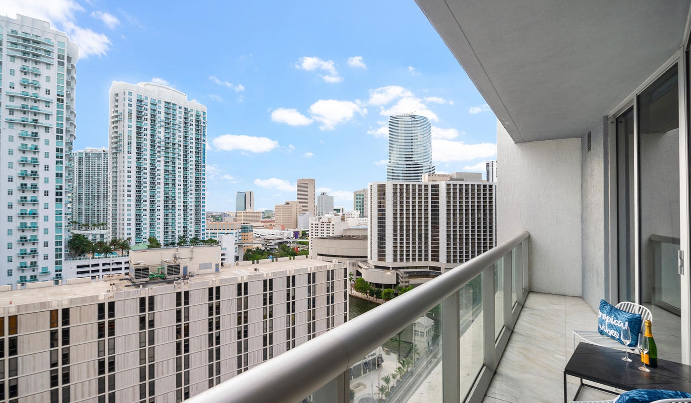 Apartment in Brickell, Miami Icon Brickell W Hotel