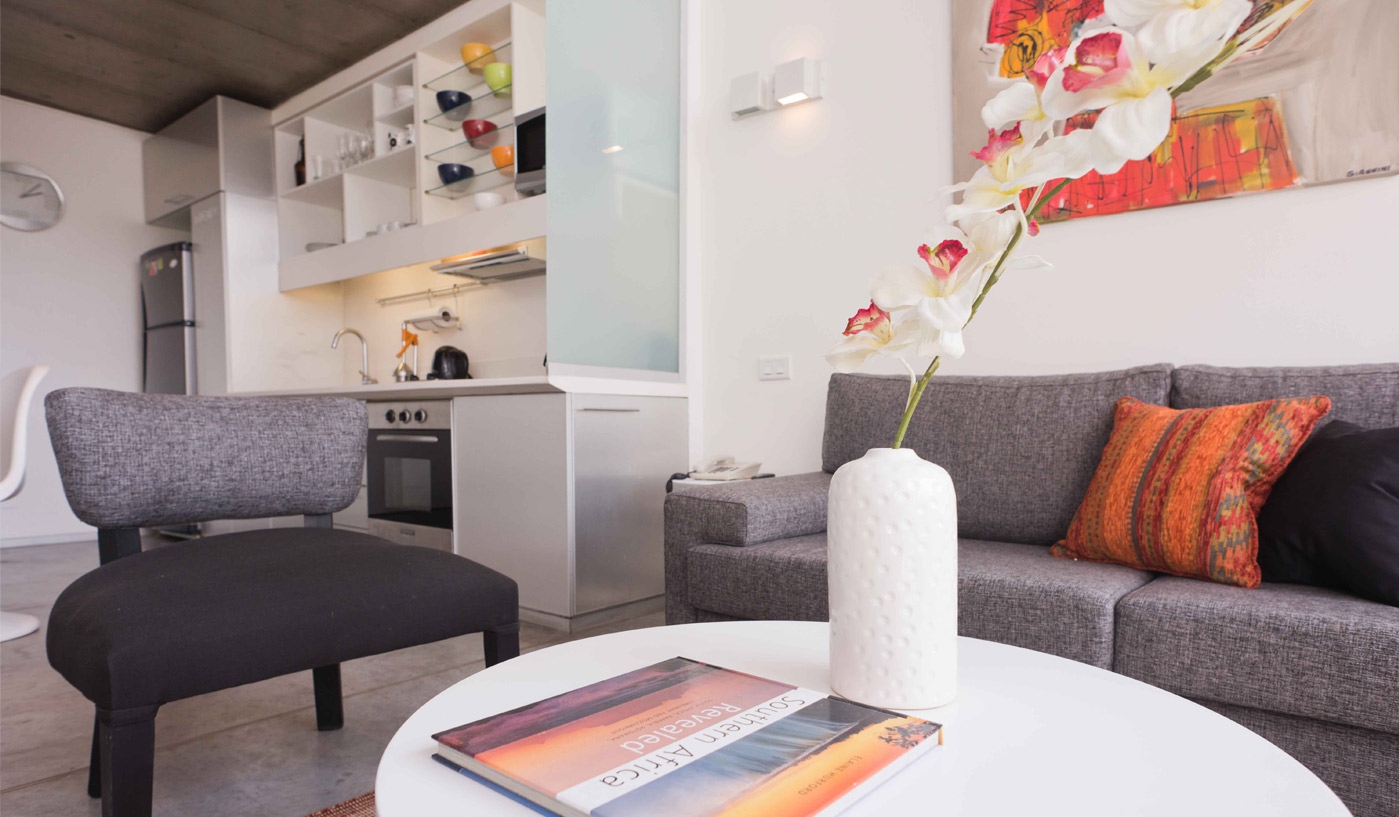 One Bedroom Contemporary Loft in the Heart of Palermo Hollywood