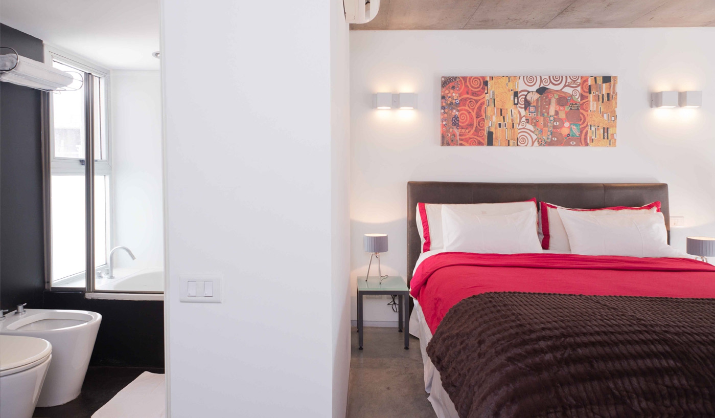 One Bedroom Contemporary Loft in the Heart of Palermo Hollywood