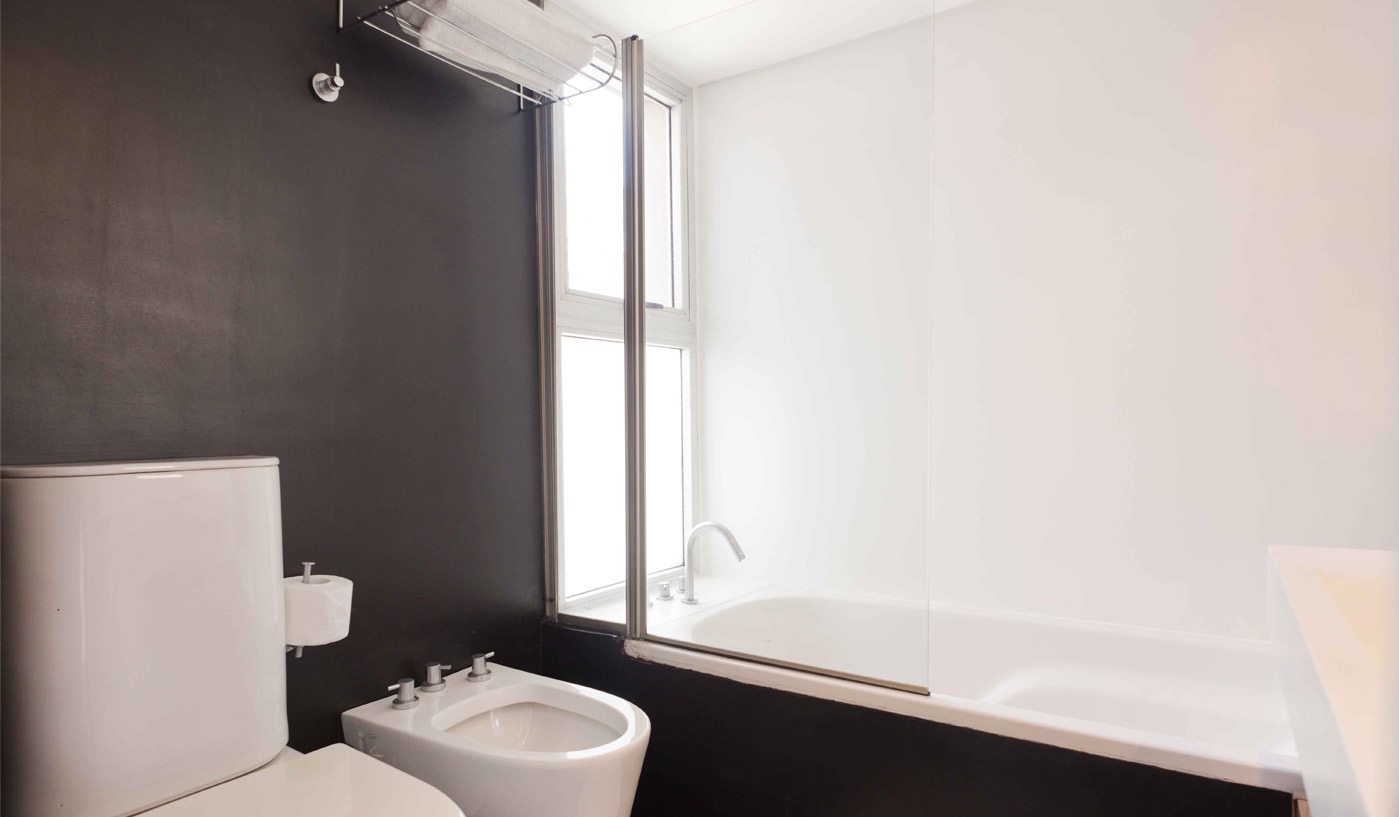 One Bedroom Contemporary Loft in the Heart of Palermo Hollywood