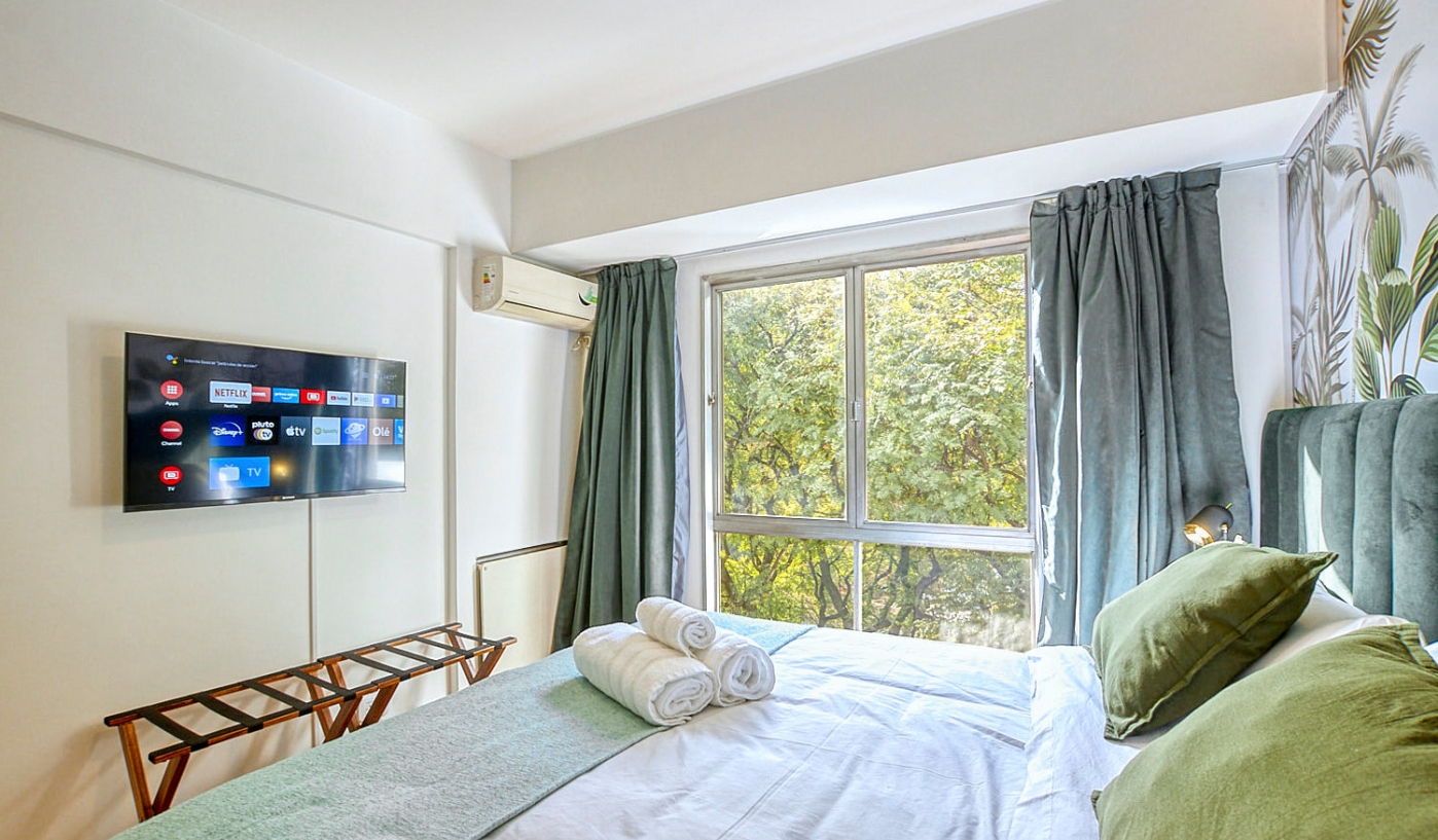 Exclusive One Bedroom Apartment on Libertador Ave. with Amazing Views and Rooftop Pool