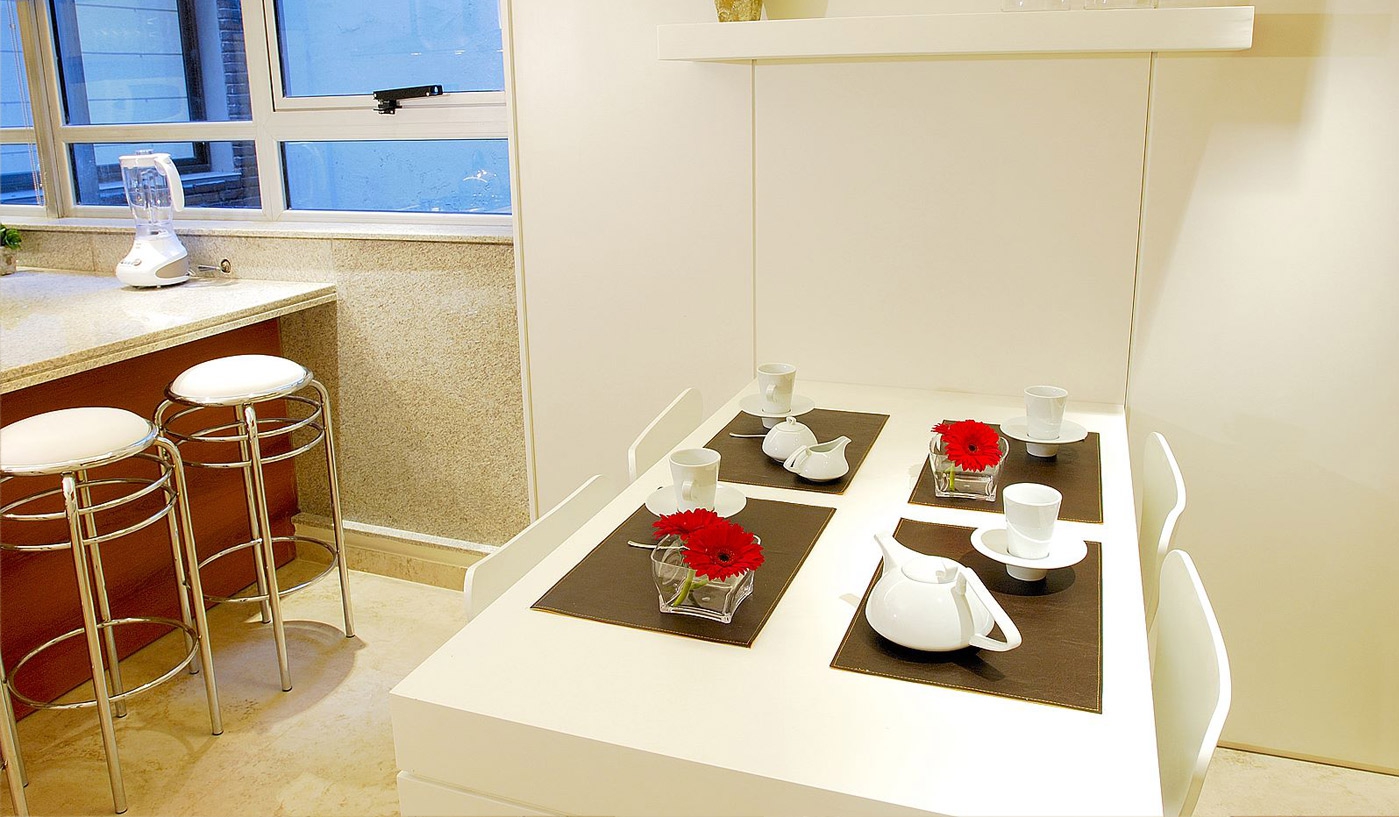 Individual Two Bedroom Two Storey Apartment in Superb Recoleta Location