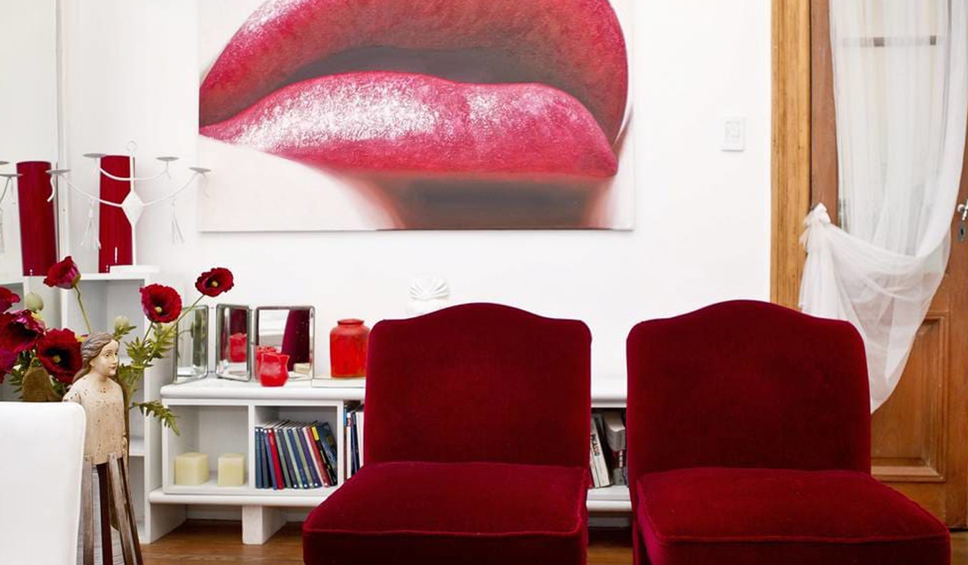 French Style Four Bedroom Townhouse With Inner Courtyard