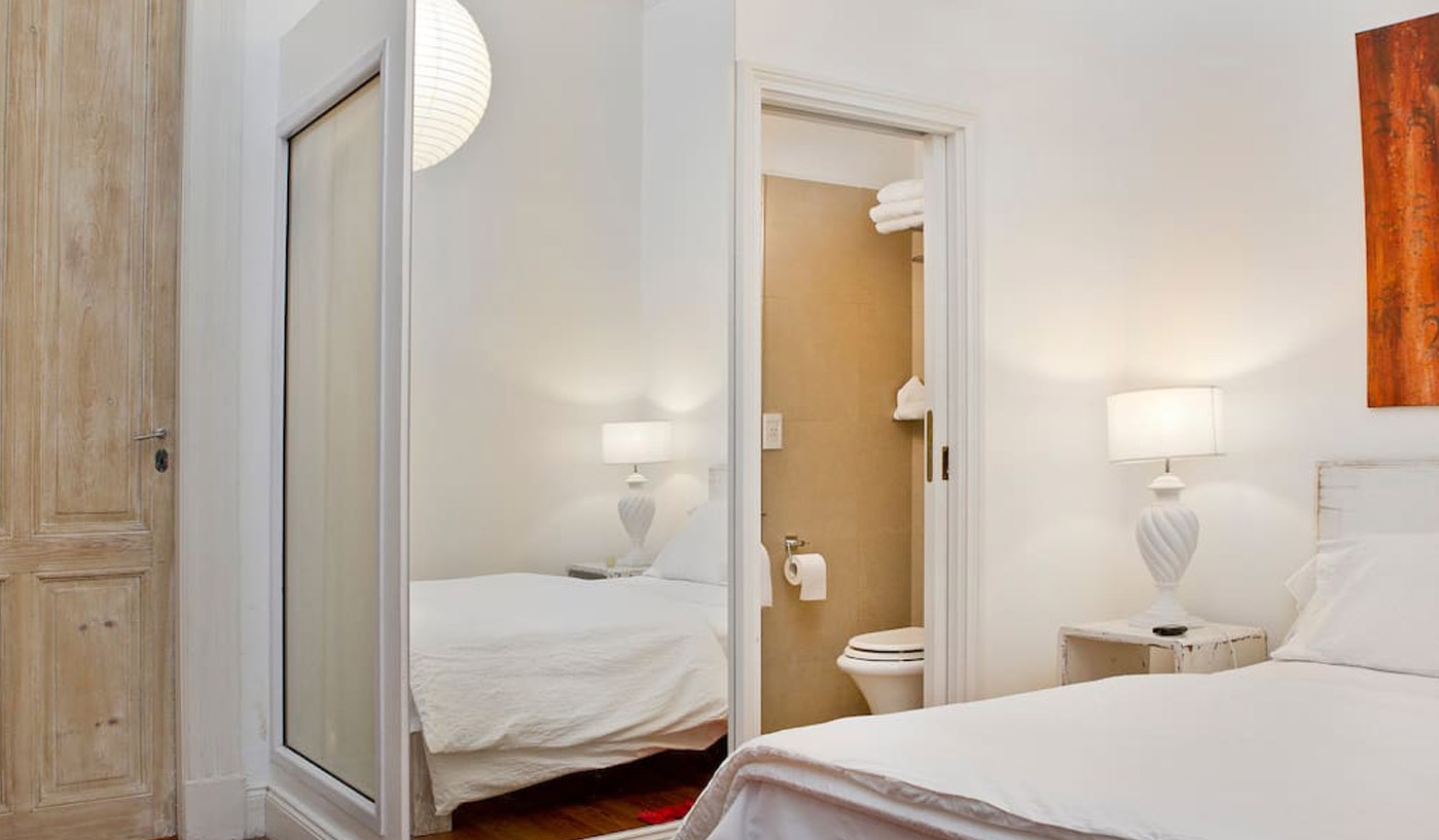 French Style Four Bedroom Townhouse With Inner Courtyard