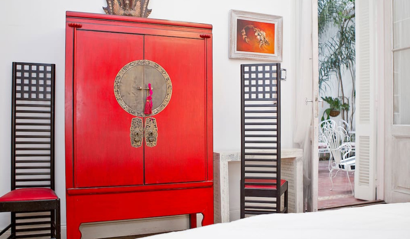 French Style Four Bedroom Townhouse With Inner Courtyard