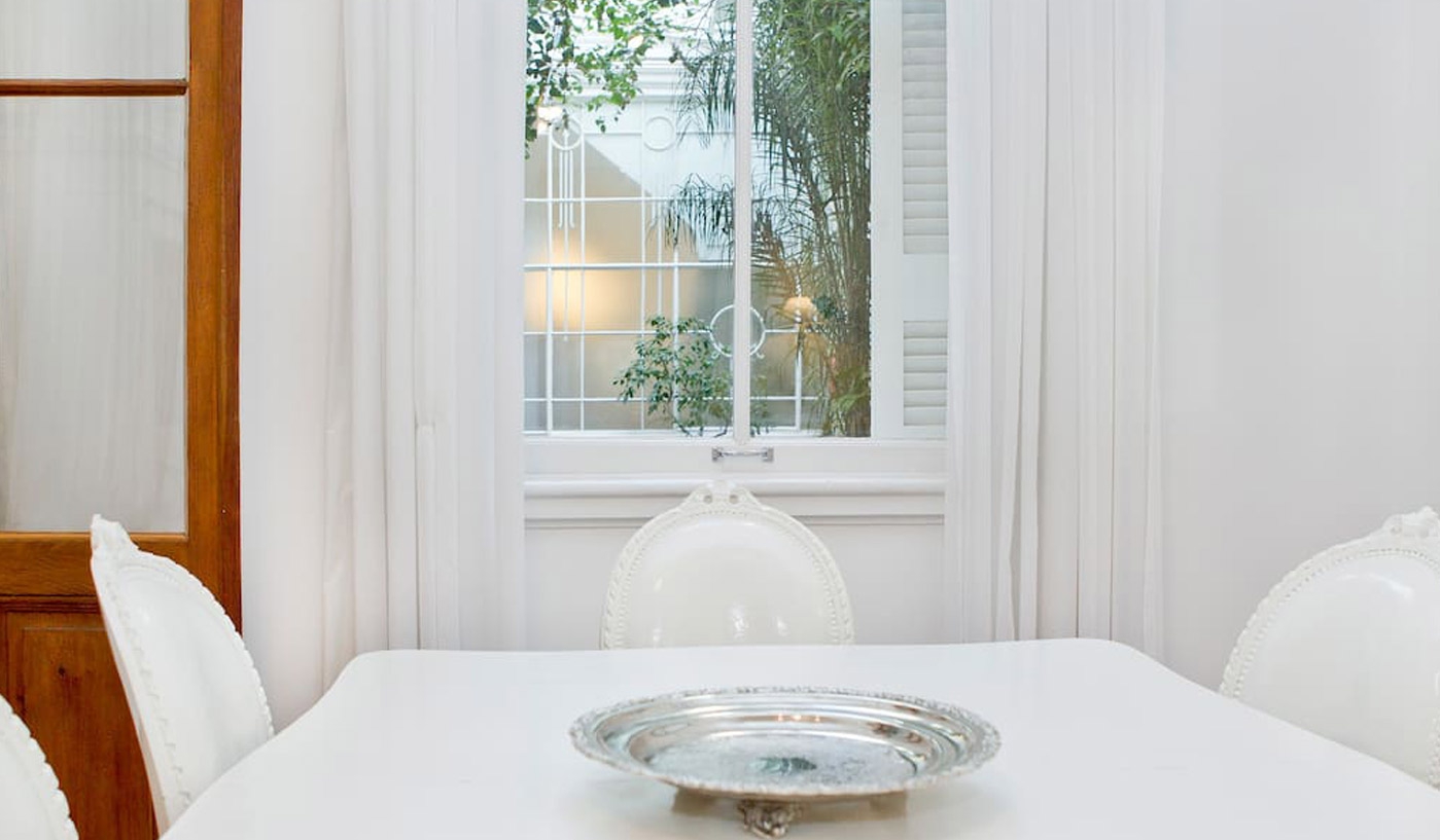 French Style Four Bedroom Townhouse With Inner Courtyard