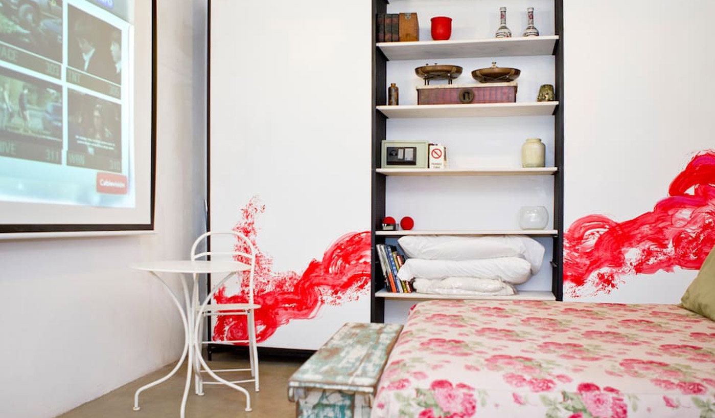 French Style Four Bedroom Townhouse With Inner Courtyard