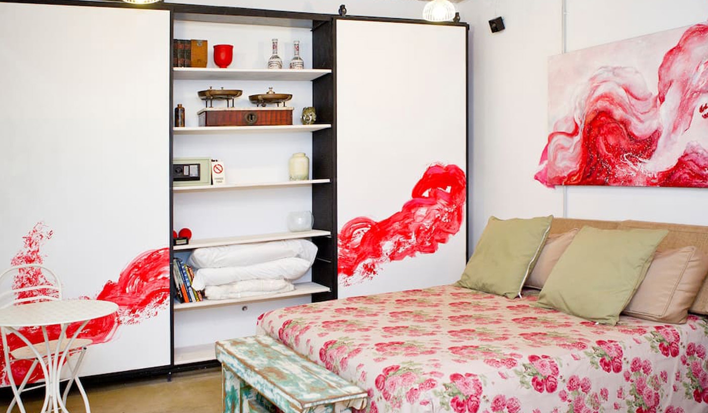 French Style Four Bedroom Townhouse With Inner Courtyard