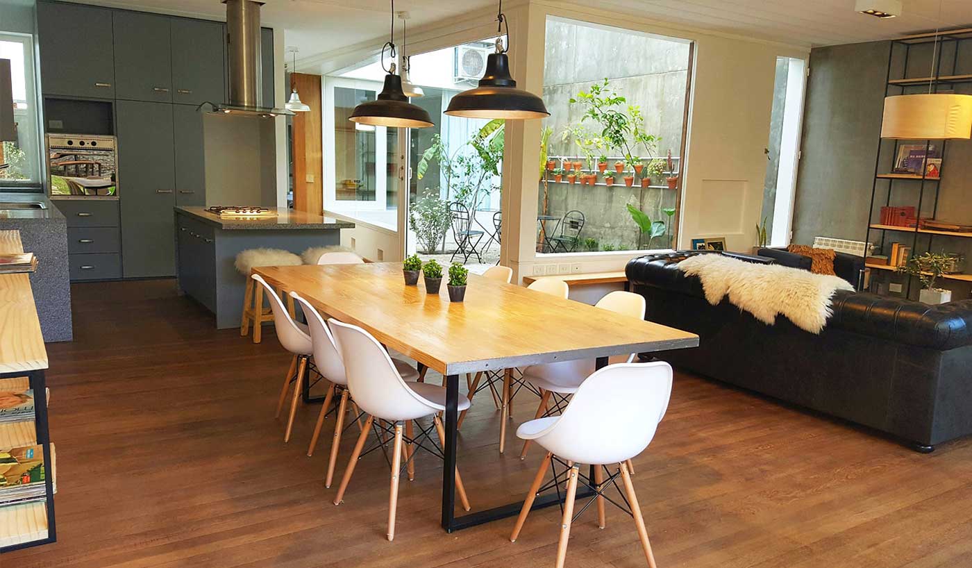 Nordic Inspired 4 Bedroom Contemporary House with Private Garden and BBQ