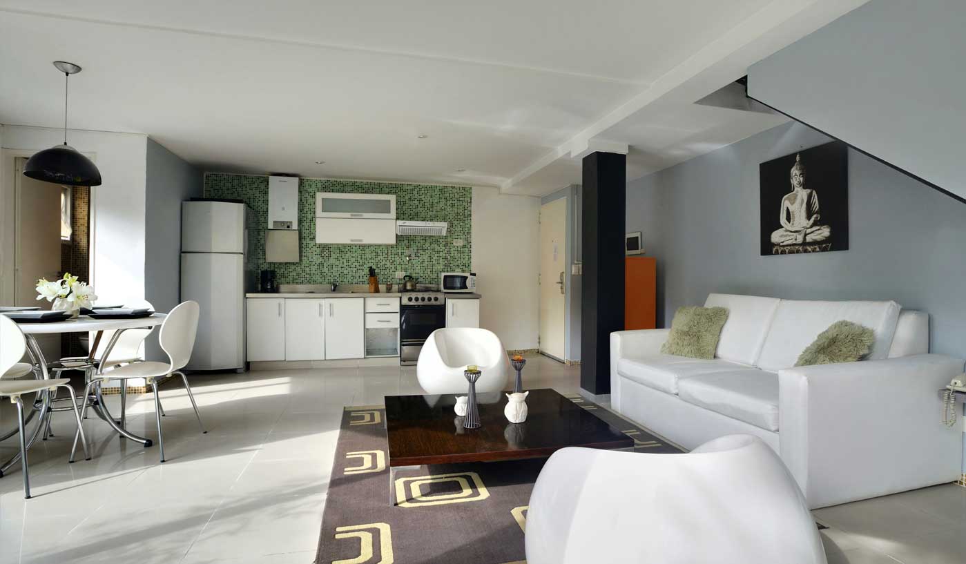 Three Storey Apartment with Private Rooftop Terrace in Palermo Soho