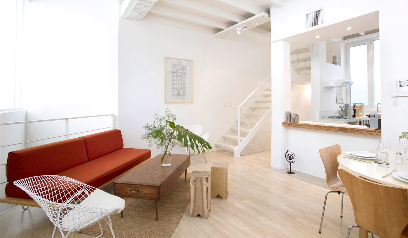 Amazing Two Bedroom Triplex in Belgrano Residential Area