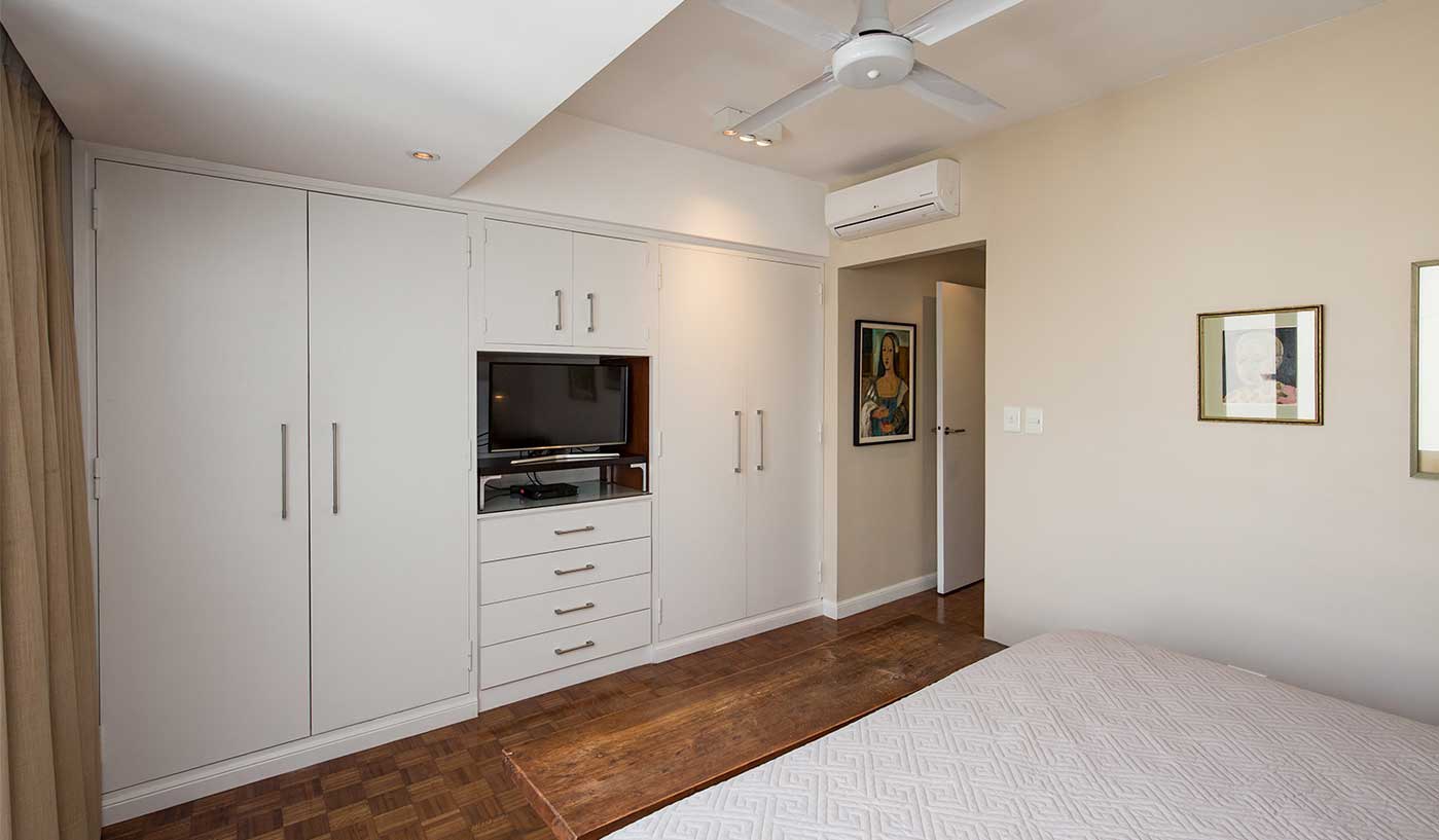 Impressive Three Bedroom Penthouse with BBQ in Prime Recoleta Location