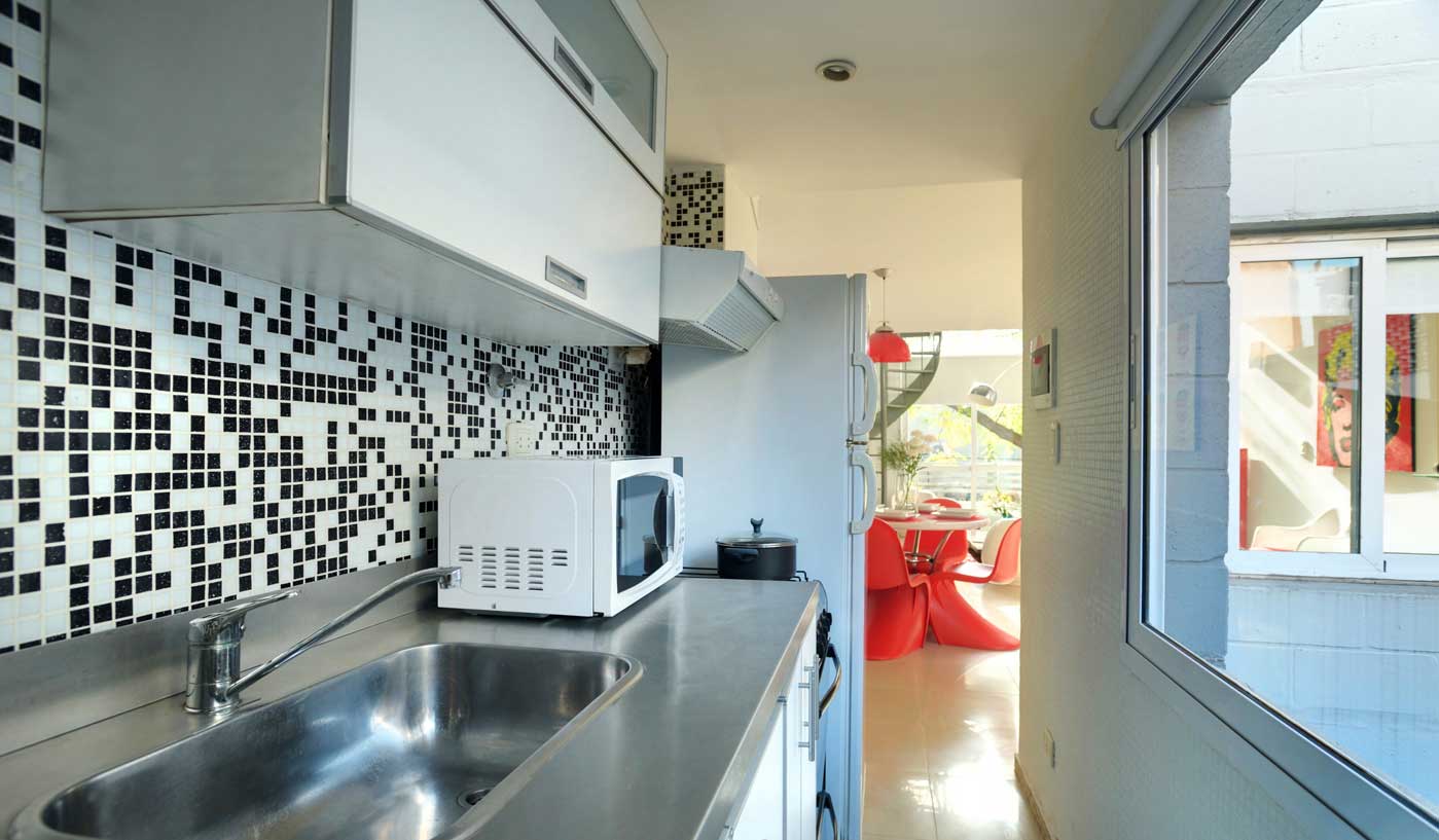 Trendy Three Storey Loft with Private Rooftop Terrace