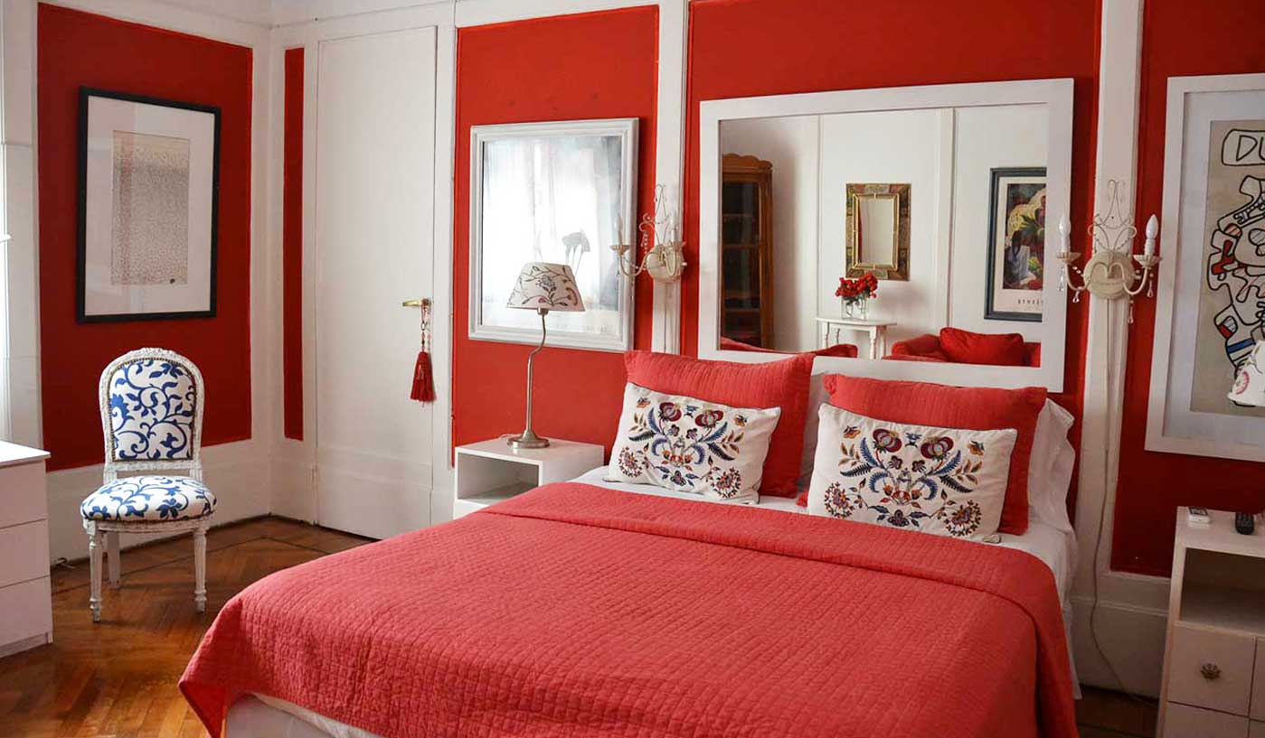 Grand Five Bedroom French Style Apartment in Central Recoleta