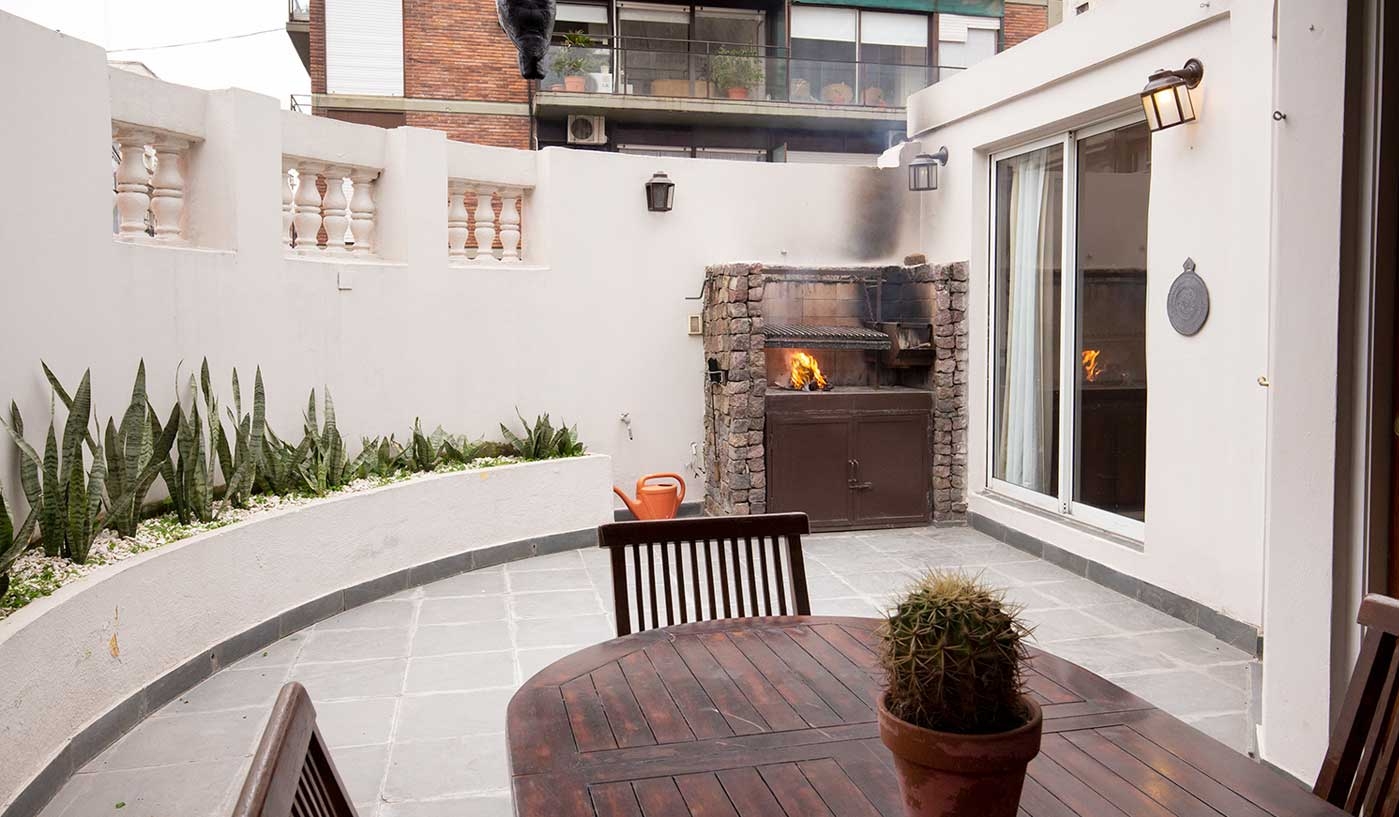Classy Two Bedroom Apartment with Private Terrace and BBQ in Recoleta