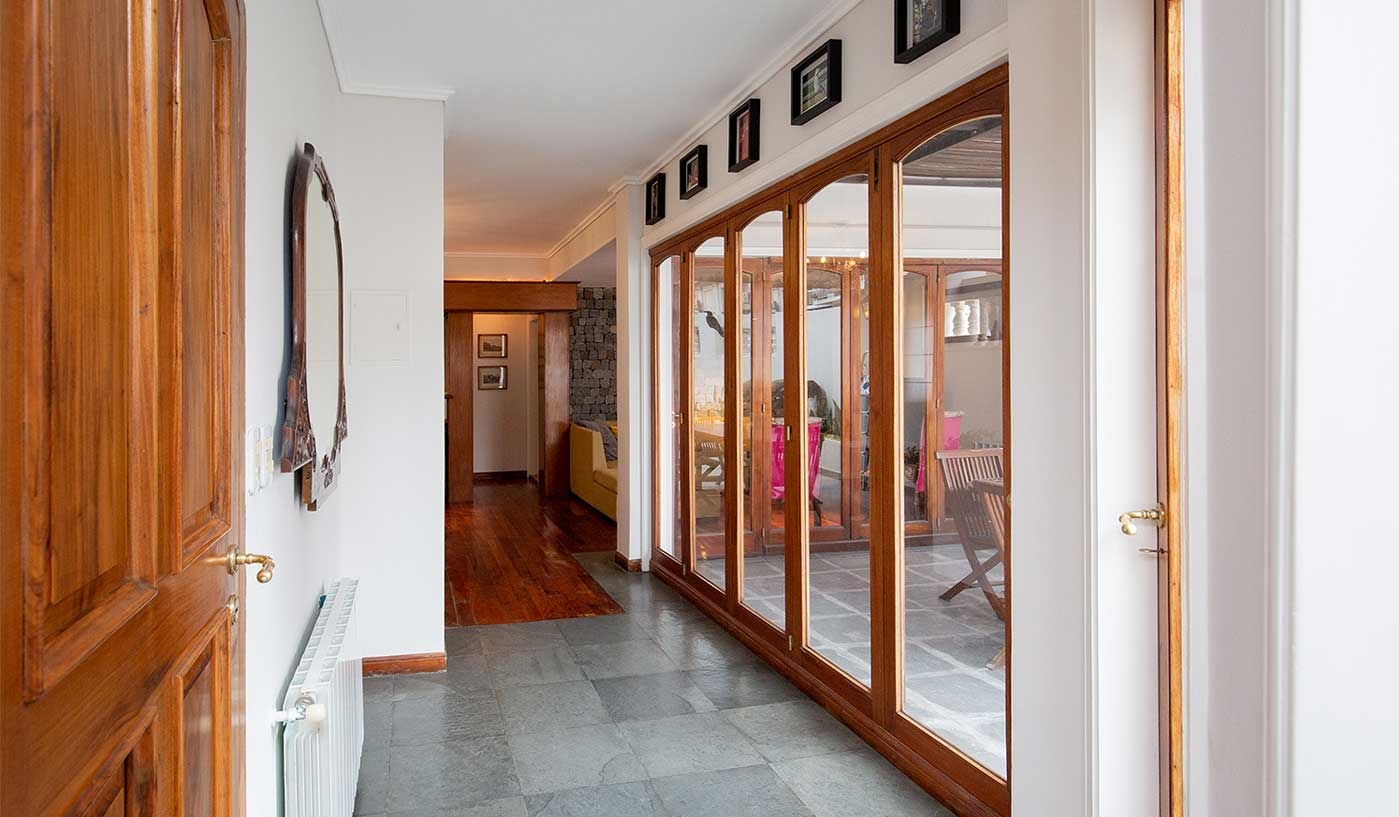 Classy Two Bedroom Apartment with Private Terrace and BBQ in Recoleta