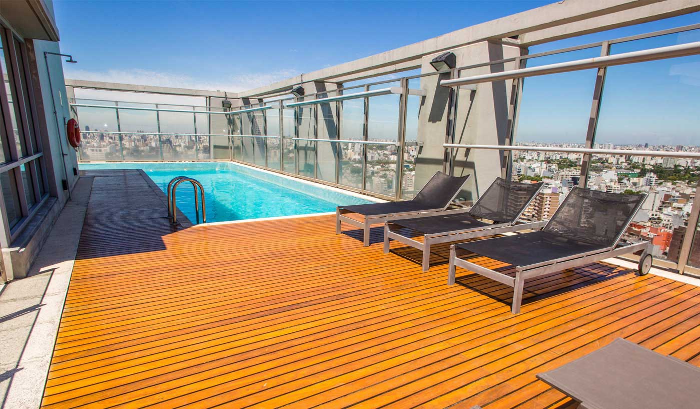 Superb 3 Bedroom Luxury Apartment with Impressive Views