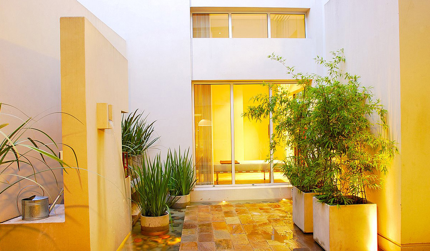 Three Bedroom Architectural Gem with Great Outdoor Spaces