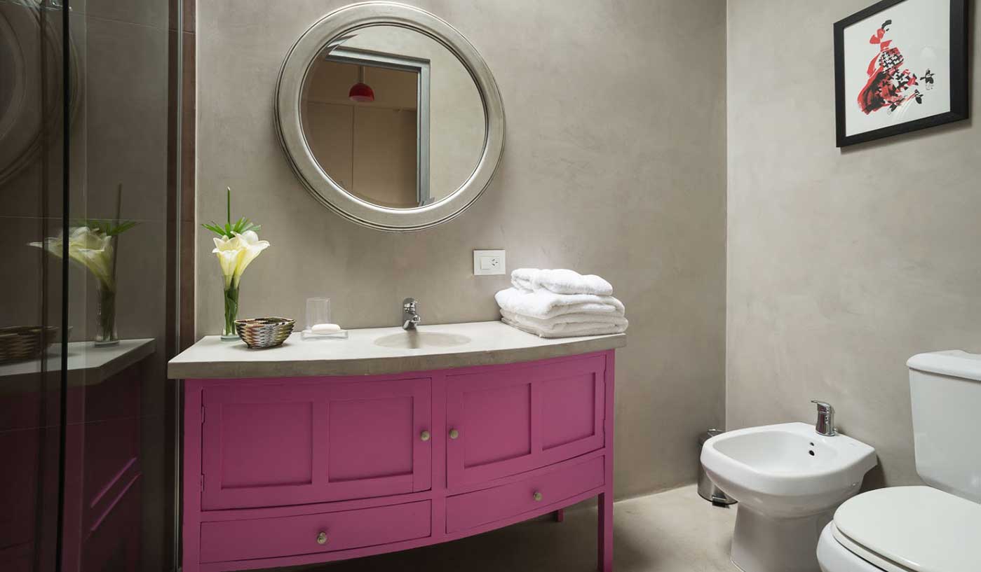 Spectacular 4 Bedroom Villa with Pool, Courtyard and BBQ in Palermo Soho