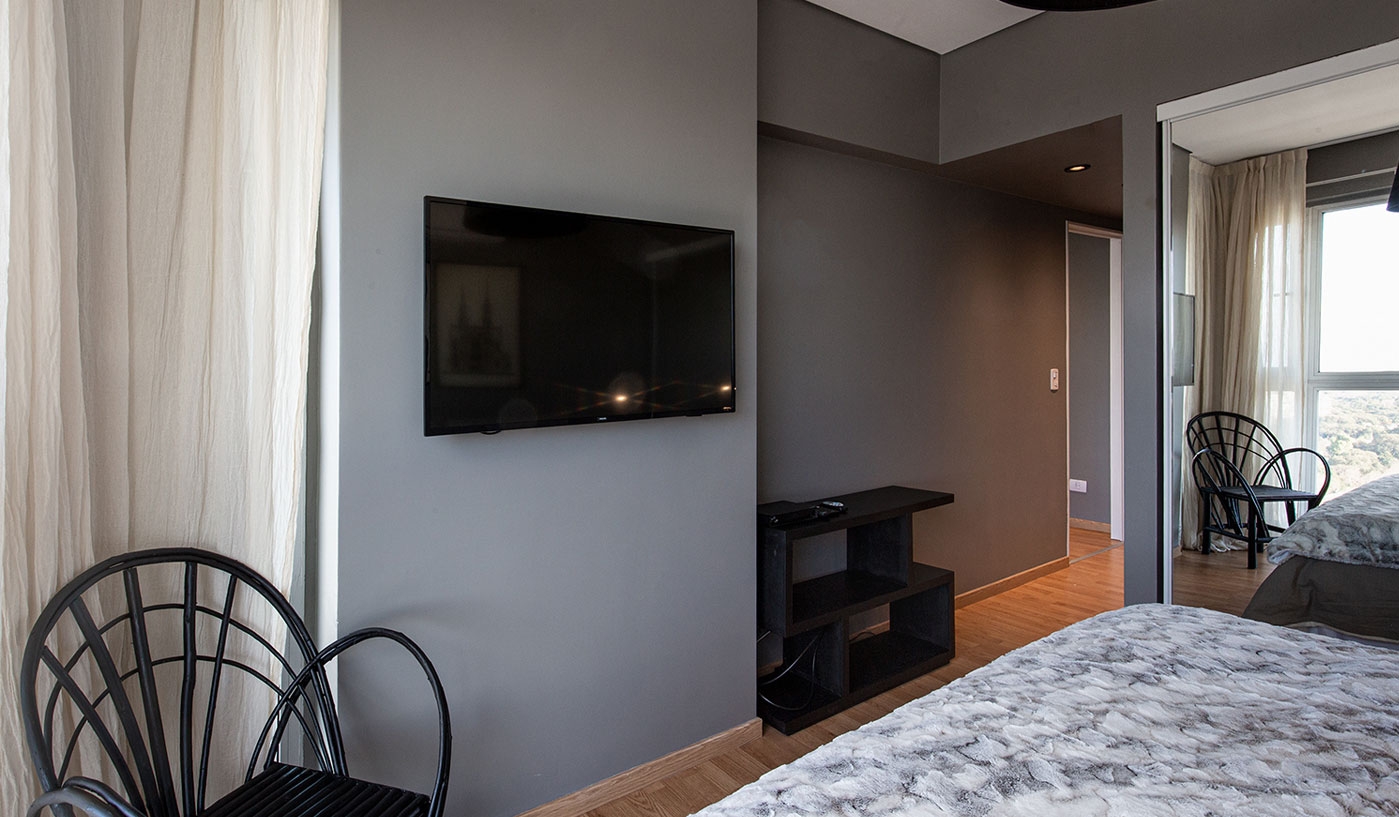 Exclusive Two Bedroom Apartment with Breathtaking Views