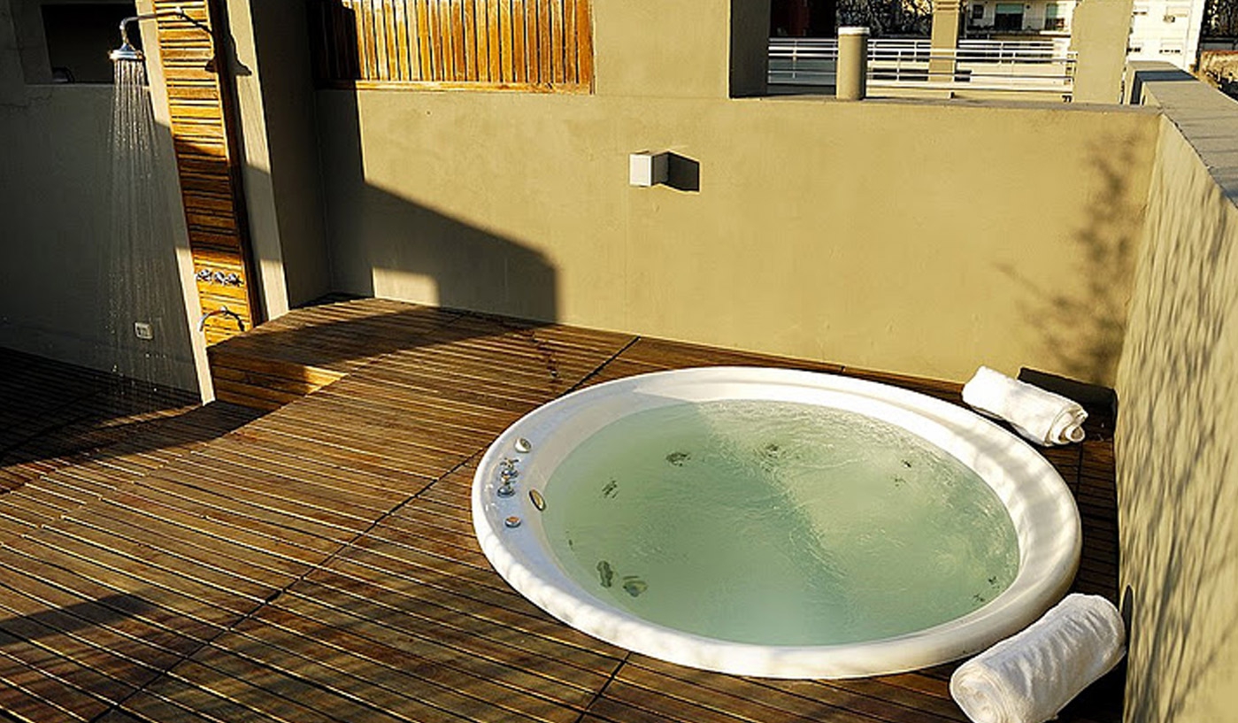 Great Two Bedroom Penthouse with Fantastic Private Terrace