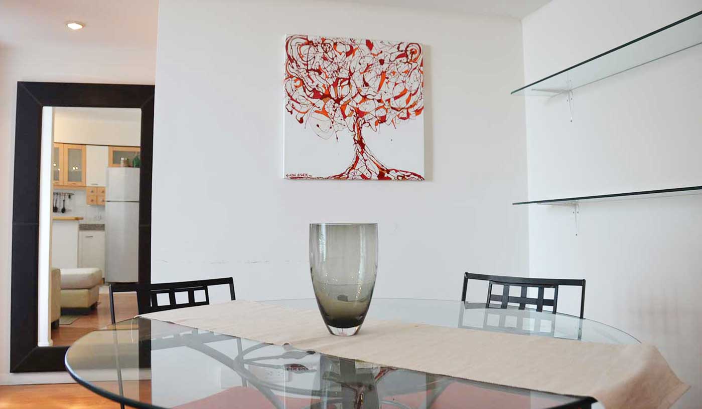 Modern Two Bedroom Apartment with Pool, Gym and Skyline Views