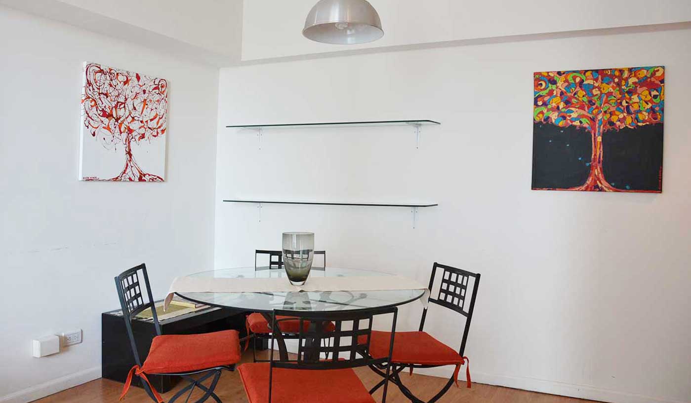 Modern Two Bedroom Apartment with Pool, Gym and Skyline Views