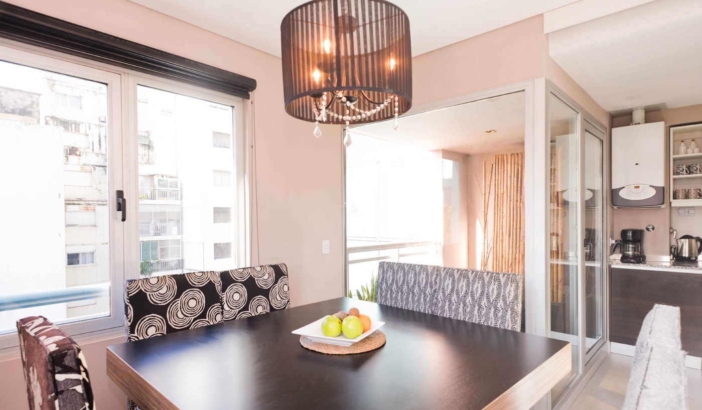 Contemporary Two Bedroom Apartment in Five Star Building