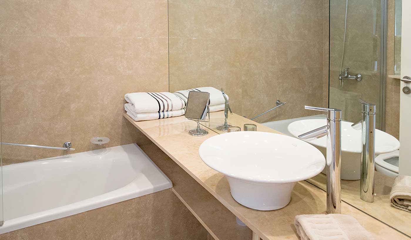 Top Two Bedroom Apartment in Five Star Building