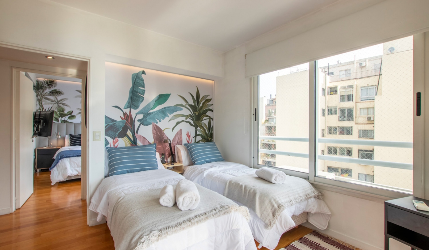 Trendy Two Bedroom Apartment in Top Apartment Complex