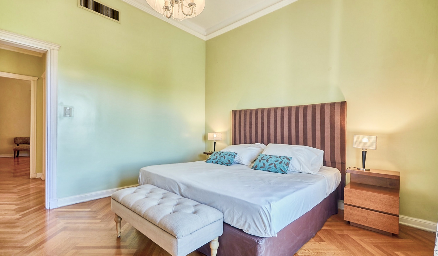 Impressive Five Bedroom Apartment in Chic Recoleta