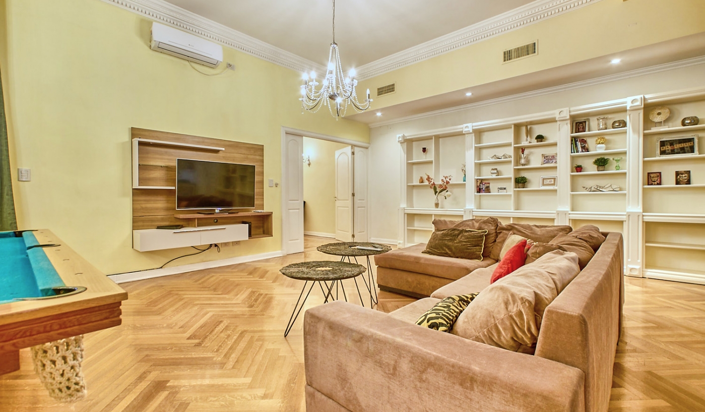 Impressive Five Bedroom Apartment in Chic Recoleta