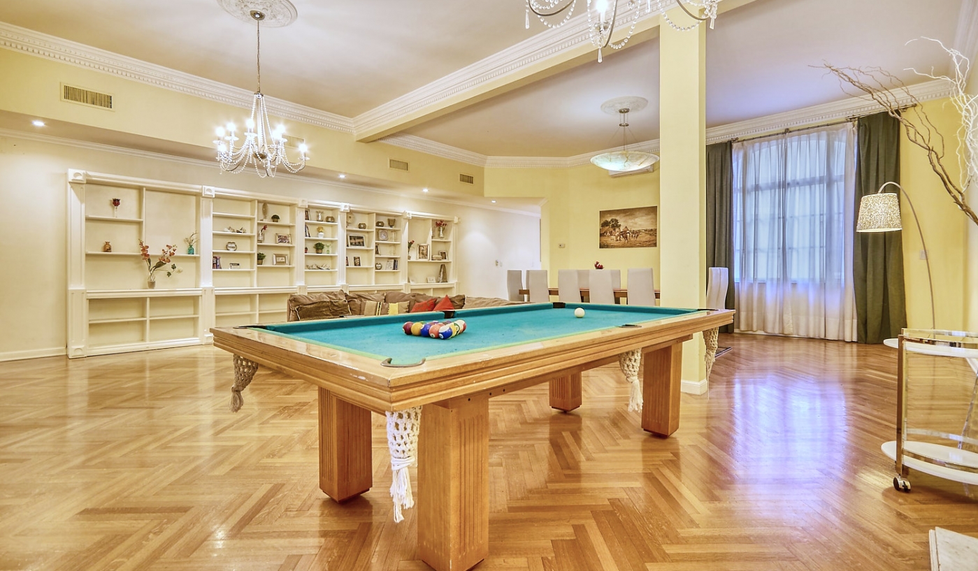 Impressive Five Bedroom Apartment in Chic Recoleta